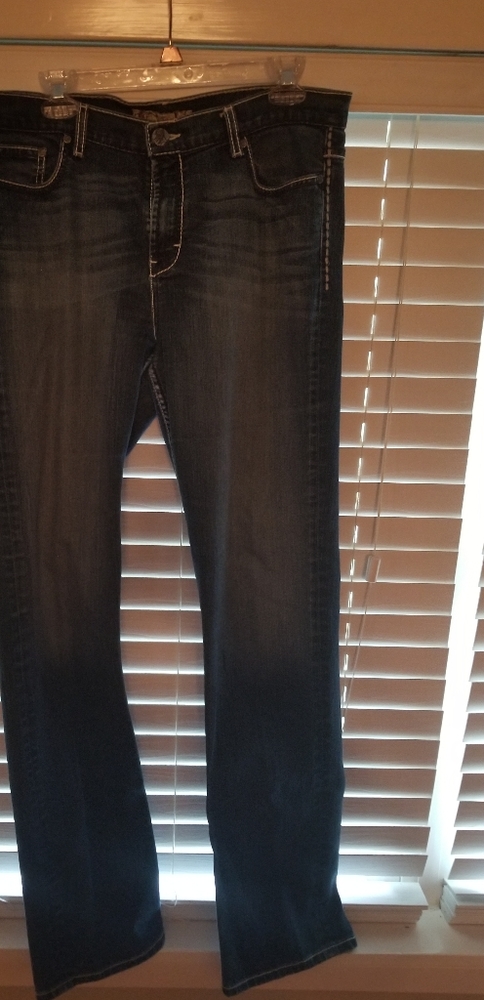 Jeans - Picture 2 of 2